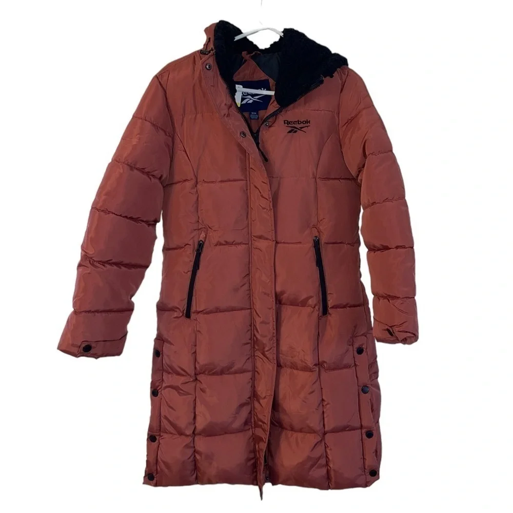 NWT- Reebok Full zip long puffer, water resistant. Size S/Ch - Picture 2 of 7